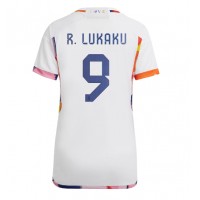 Camisa de Futebol Bélgica Romelu Lukaku #9 Equipamento Secundário Mulheres Mundo 2022 Manga Curta